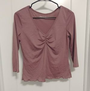 Lettuce Edge Quarter Sleeve Sweetheart Neck Top